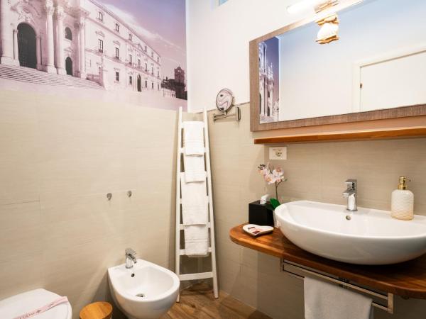 MarLove Siracusa - Private Sea Access - Self-check in : photo 7 de la chambre chambre double deluxe - vue sur mer