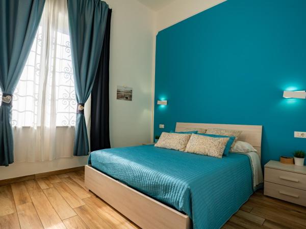 MarLove Siracusa - Private Sea Access - Self-check in : photo 1 de la chambre chambre double deluxe