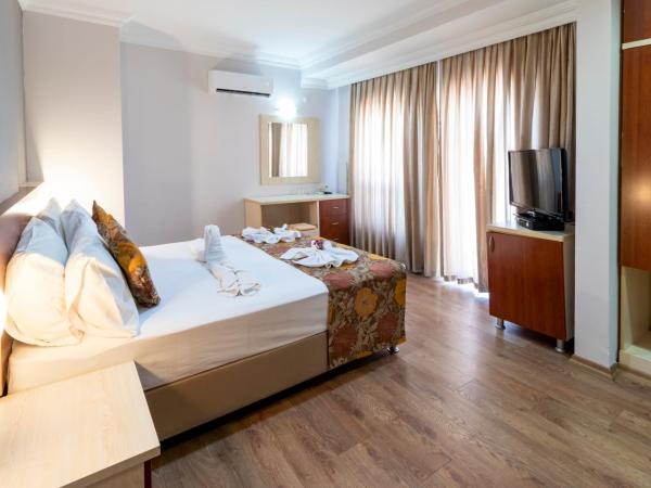 Lara Dinc Hotel : photo 6 de la chambre chambre double standard