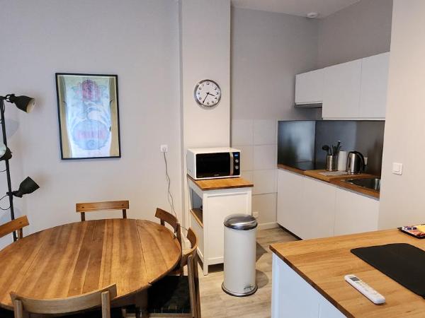 La Résidence Arles Centre : photo 2 de la chambre appartement 2 chambres