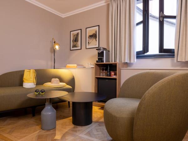 Hotel Le Colombier : photo 5 de la chambre suite familiale