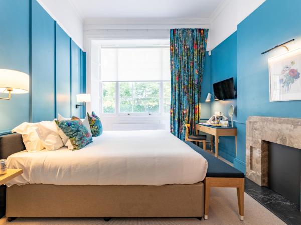 The Goodenough Hotel London : photo 1 de la chambre chambre lit king-size supérieure - vue sur jardin