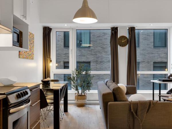 Liv MTL Downtown : photo 7 de la chambre downtown-304 | spacious modern studio suite montreal