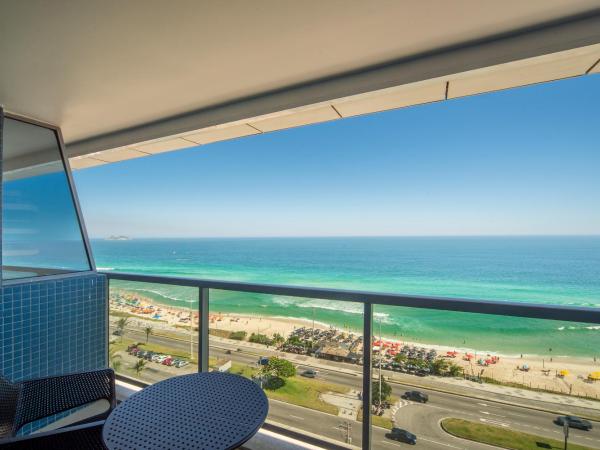 Laghetto Stilo Barra : photo 5 de la chambre chambre triple de luxe avec vue sur la mer