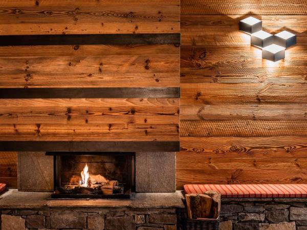 Hôtel LA MOURRA : photo 3 de la chambre suite familiale