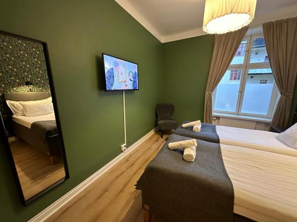 Vattengrändens Vandrarhem & Hotel : photo 2 de la chambre chambre double standard avec salle de bains commune