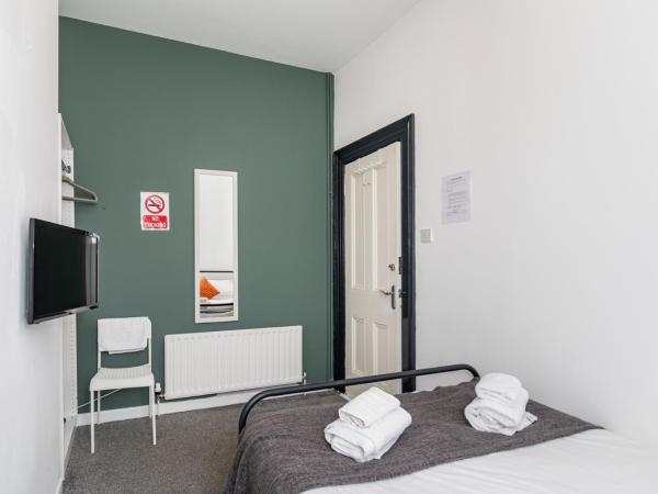 Castlereagh guest House : photo 4 de la chambre chambre double