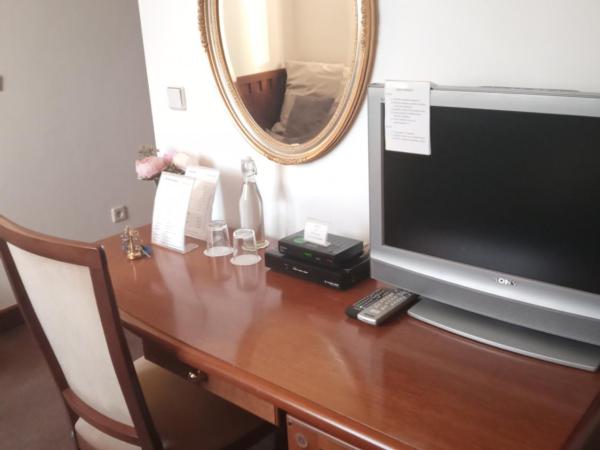 Retro Hotel Villa Ostrava : photo 3 de la chambre petite chambre lits jumeaux