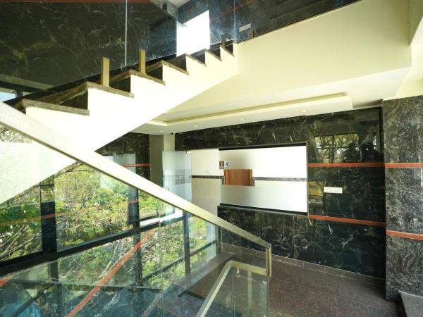 THE EKAH COMFORTS : photo 8 de la chambre chambre simple deluxe avec balcon