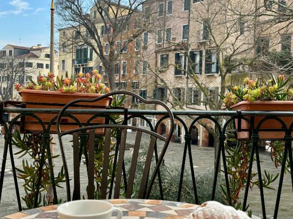 Locanda del Ghetto : photo 3 de la chambre chambre quadruple avec terrasse