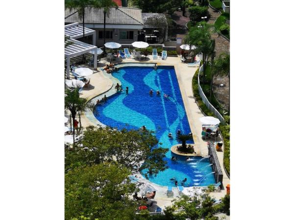 Cobertura com Piscina e Churrasqueira no Sunday Resort R1001 : photo 10 de la chambre appartement avec terrasse