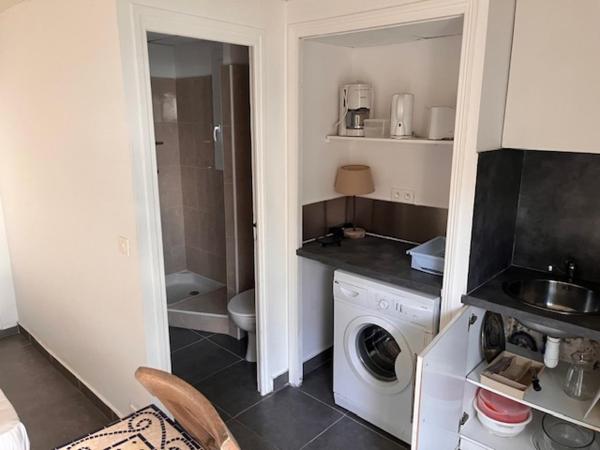 Résidence Monte d'Oro : photo 8 de la chambre studio avec vue sur jardin