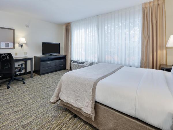 Candlewood Suites Dallas Market Center-Love Field, an IHG Hotel : photo 1 de la chambre suite studio