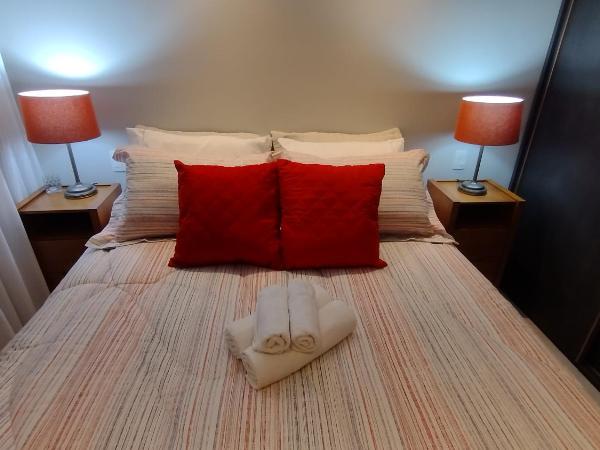 Hotel MRC PINHEIROS- The Best Excellence Duplex Studio - Red Velvet Deluxe Edition - First Class - By LuXXoR : photo 5 de la chambre studio lit queen-size de luxe