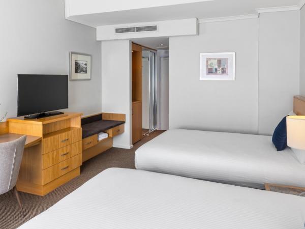 Novotel Perth Langley : photo 3 de la chambre chambre standard avec 2 lits doubles