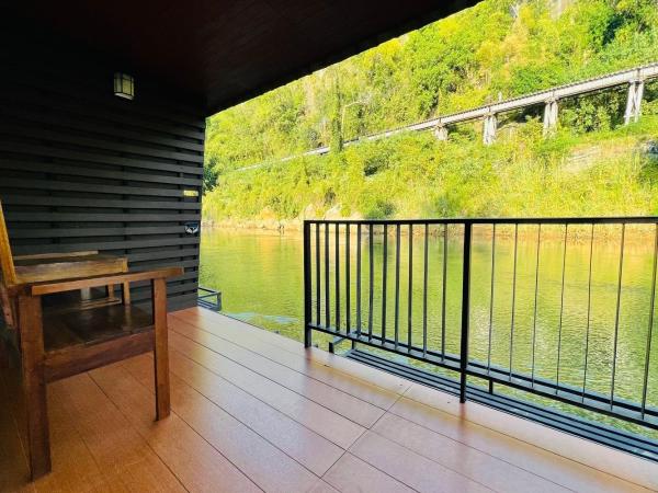 Baan Rim Kwai Paerimnam Resort : photo 7 de la chambre chambre lits jumeaux standard