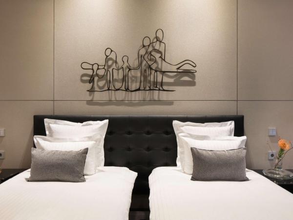 art'otel amsterdam, Powered by Radisson Hotels : photo 2 de la chambre chambre lits jumeaux art