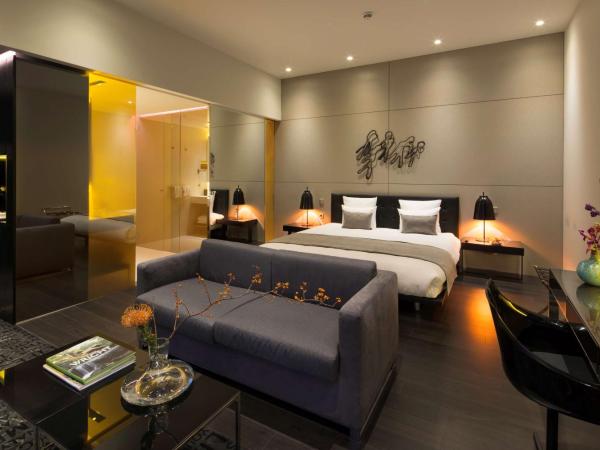 art'otel amsterdam, Powered by Radisson Hotels : photo 3 de la chambre suite junior lit king-size art