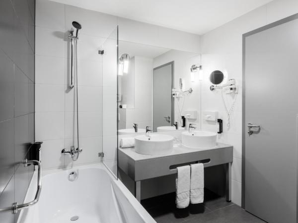 Akeah Verdi Budapest : photo 4 de la chambre chambre familiale