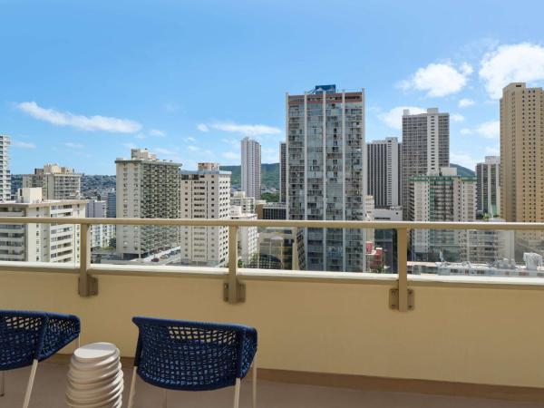 OHANA Waikiki East by OUTRIGGER : photo 6 de la chambre suite 1 chambre - vue partielle sur océan