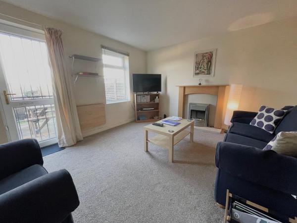 GuestReady-Close To Leeds City, Spacious, Sleeps 6 : photo 6 de la chambre maison de vacances