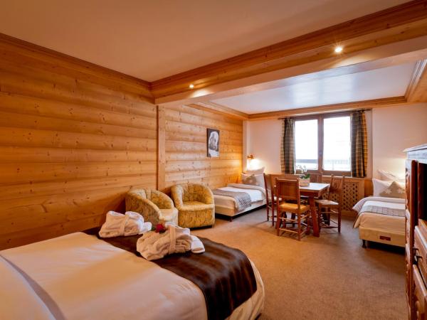 Hotel les Flocons : photo 1 de la chambre chambre familiale