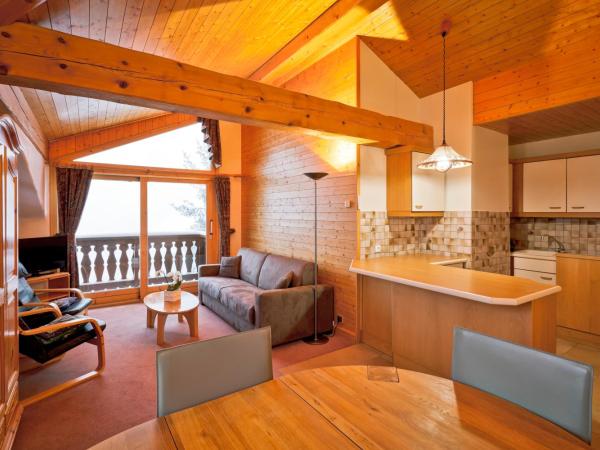 Hotel les Flocons : photo 1 de la chambre suite avec balcon