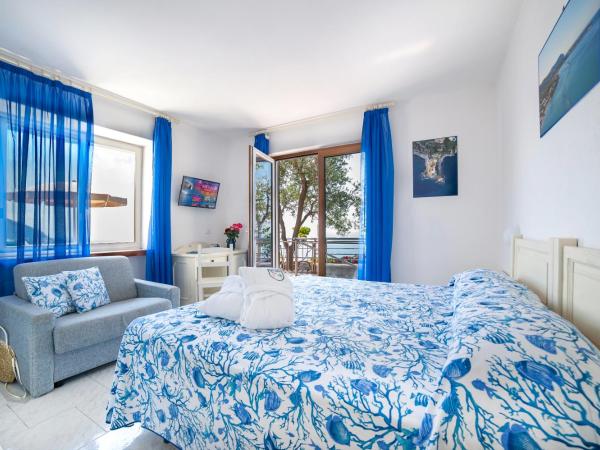 Punta Chiarito Resort : photo 1 de la chambre suite junior avec piscine privée