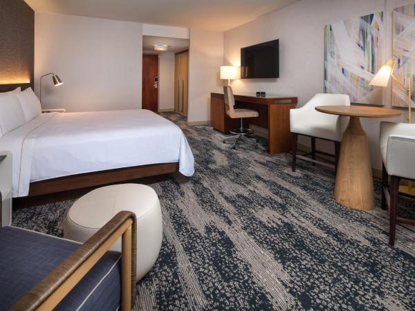 The Westin San Diego Gaslamp Quarter : photo 1 de la chambre chambre traditionnelle avec 1 lit king-size