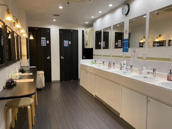 Cafe&Hostel きみといちご : photo 4 de la chambre lit superposé dans dortoir mixte