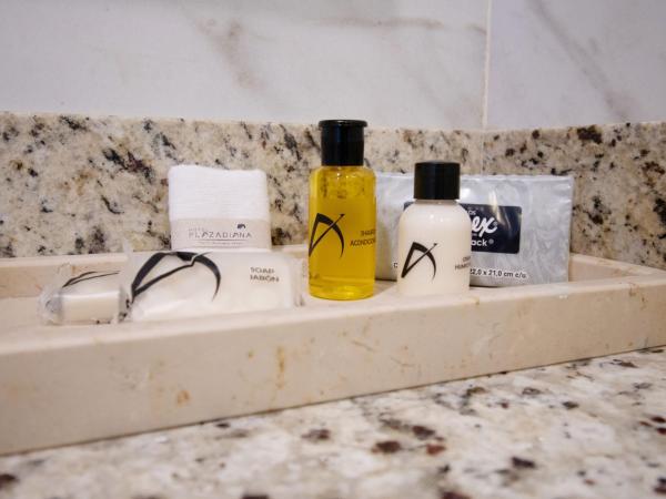 Hotel Plaza Diana : photo 2 de la chambre chambre lit king-size