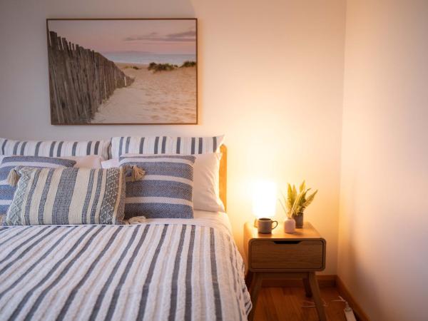 Sea View Guest House : photo 4 de la chambre chambre double avec salle de bains commune