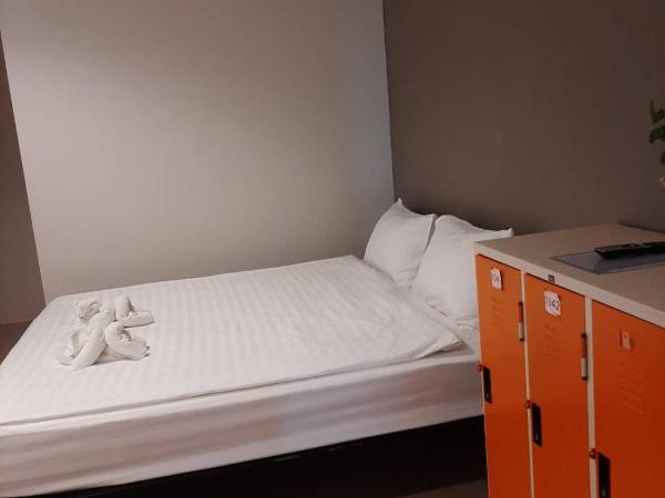 Thyme Xeriscape Hostel : photo 2 de la chambre chambre double deluxe