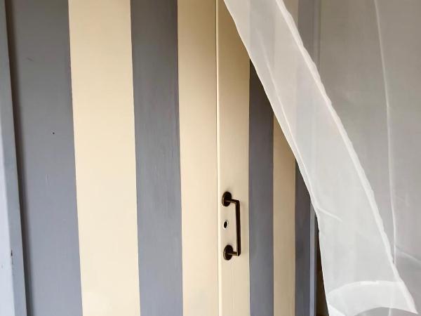 Deodato Guest House : photo 5 de la chambre chambre double standard avec salle de bains commune