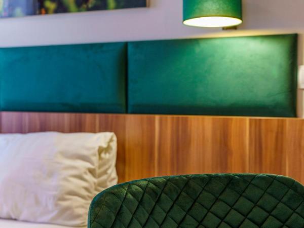 Balaton Colors Beach Hotel : photo 3 de la chambre chambre double deluxe avec balcon