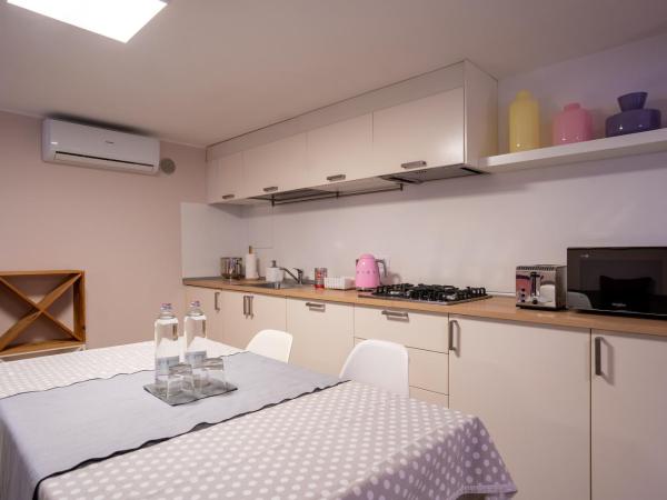 B&B Villa Rosa : photo 6 de la chambre appartement - rez-de-chaussée