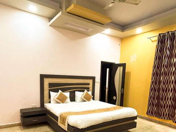 pool loft : photo 1 de la chambre chambre lit king-size - vue sur jardin