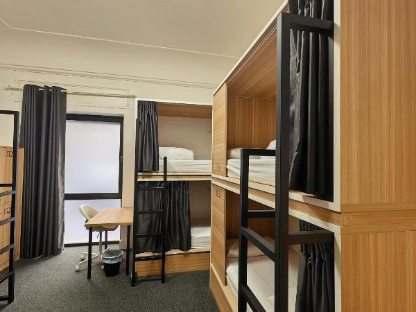 Hostel Siesta & Go (Atocha) : photo 2 de la chambre lit dans dortoir mixte de 8 lits