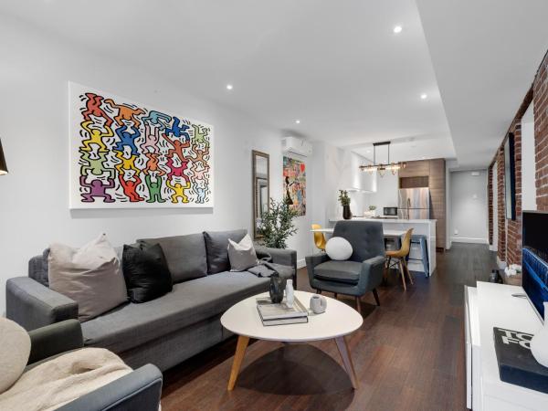 Liv MTL Soho : photo 1 de la chambre soho-6 | spacious 1br suite + rooftop bbq in downtown mtl