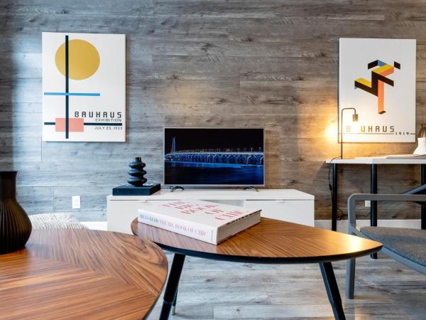 Liv MTL Urban : photo 4 de la chambre urban-1 | spacious big 2br suite downtown montreal