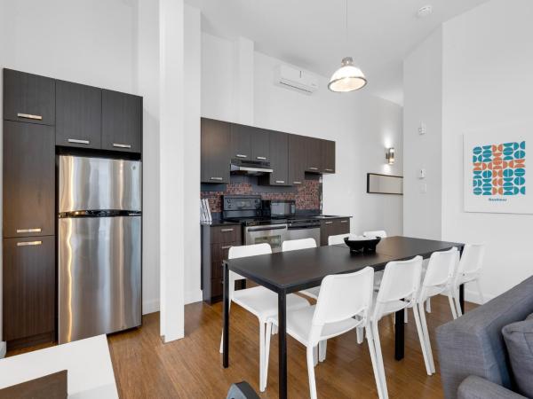 Liv MTL Main : photo 10 de la chambre main-203 | spacious 2br + mezzanine with ladder access
