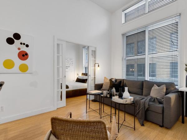 Liv MTL Main : photo 3 de la chambre main-304 | spacious 1br suite + mezzanine with ladder access