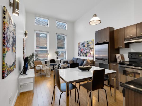 Liv MTL Main : photo 10 de la chambre main-302 | spacious 1br suite + mezzanine with ladder access