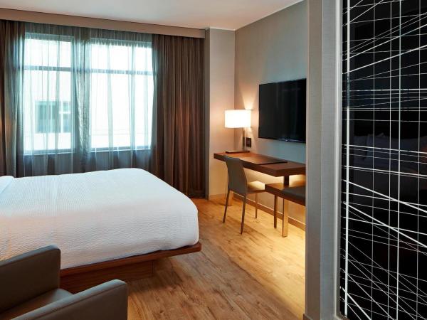 AC Hotel by Marriott Portland Downtown, OR : photo 4 de la chambre chambre lit king-size