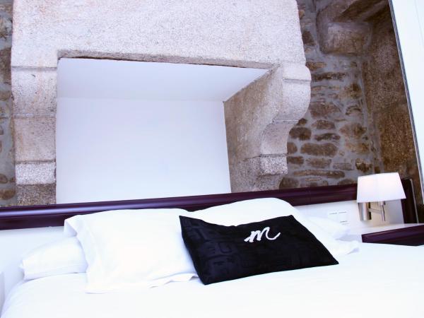 Hotel Montenegro Compostela : photo 2 de la chambre chambre double