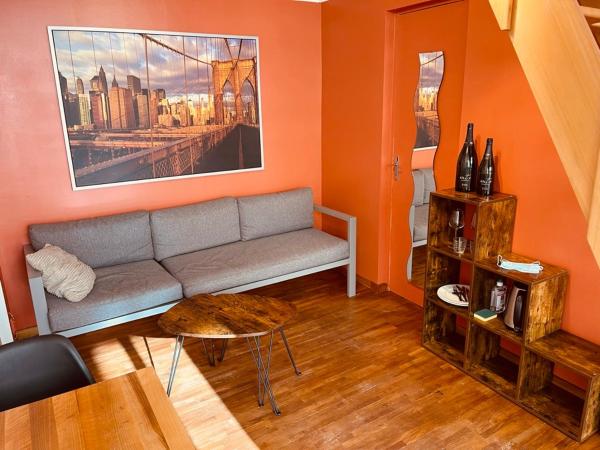 Studio indépendant et calme avec Jacuzzi à Lille : photo 9 de la chambre chambre double