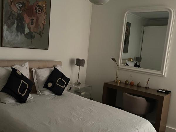 MAISON STANDING PROCHE ROLAND GARROS et JO 2024 : photo 3 de la chambre chambre double standard