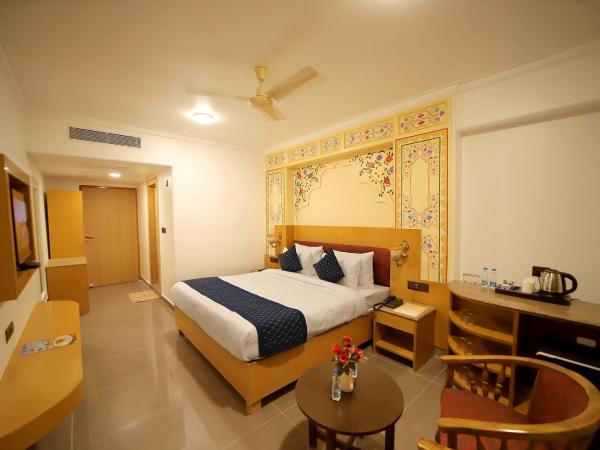 Hotel Ganga Ratan : photo 1 de la chambre grande chambre double