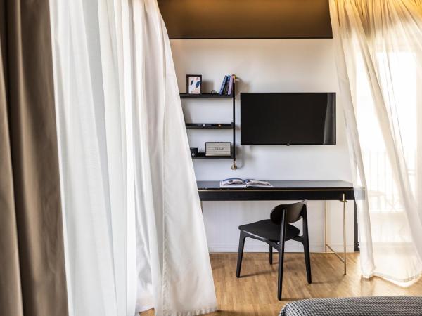 The Modernist Athens : photo 9 de la chambre chambre deluxe avec balcon