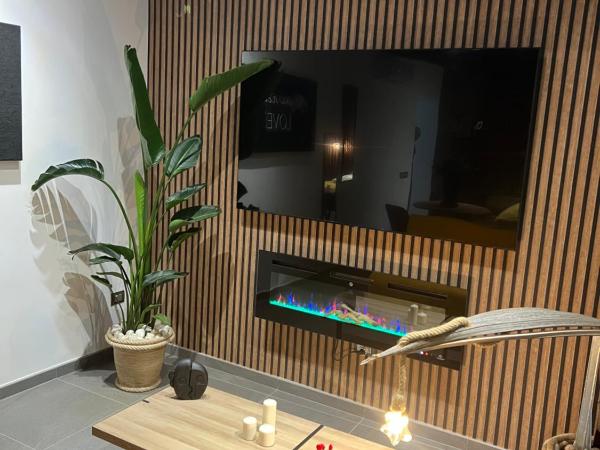 Nanà Home : photo 9 de la chambre chambre lit king-size avec baignoire spa